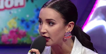 Бузова вновь опозорилась перед камерой, забыв про включённый микрофон.