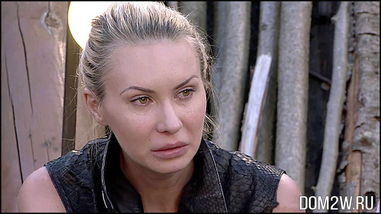 Элина Камирен