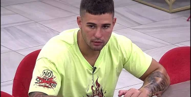 Бывшая возлюбленная Захара Саленко разрыдалась в суде после оглашения жёсткого приговора