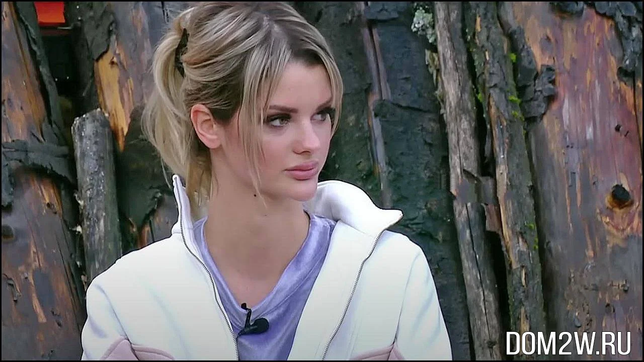 Анна Самонина