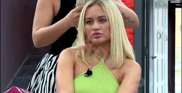 💸 Элина Рахимова застряла в Таиланде без денег: что происходит на самом деле?