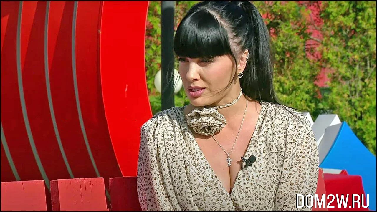 Нелли Ермолаева