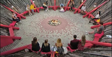 Сенсация «Дома-2»: когда раскроют имя новой ведущей проекта