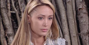 👀 Радость или разочарование? Алена Ашмарина показала результат пластики и шокировала сеть