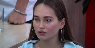 📄 Виктория Салибекова рассказала, почему ей отказали в получении ВНЖ