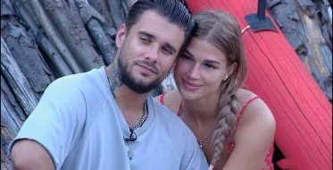 👶 Анастасия Бигрина и Евгений Ромашов перенесли гендер-пати: пол будущего малыша уже раскрыт