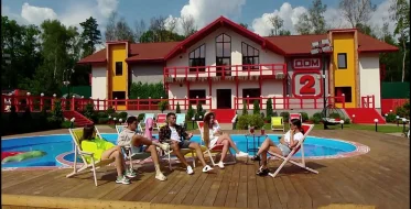Карина Красавина вновь появилась на «Доме-2» после долгого перерыва